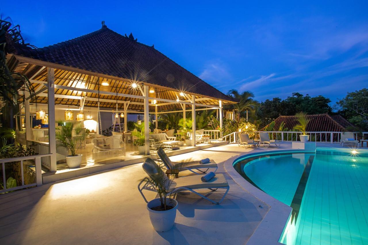 Stardust Villas Nusa Lembongan  Exterior photo